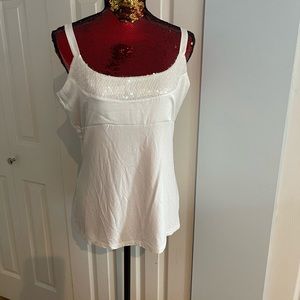 White detailed tank top